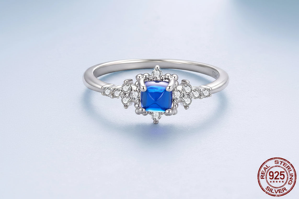 Anello in Argento Sterling 925 con Spinello Blu e Zirconi per Donna